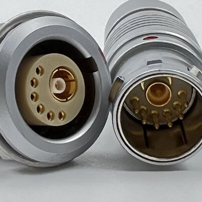 Bon prix Le connecteur circulaire M8 noir dur pousse et tire certifié ISO13485 en ligne