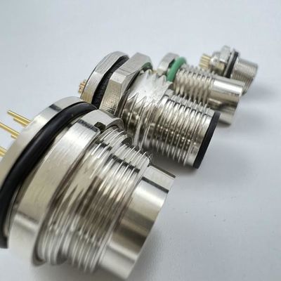 IP40 imperméable à l'eau M16 connecteur circulaire 16 mm taille d'ouverture du panneau vis verrouillée