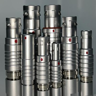 Les connecteurs médicaux autoclavables poussent et tirent en plastique homme et femme