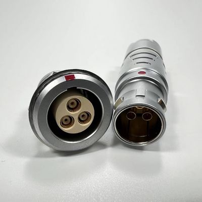3 connecteurs circulaires coaxiaux à poussée et traction